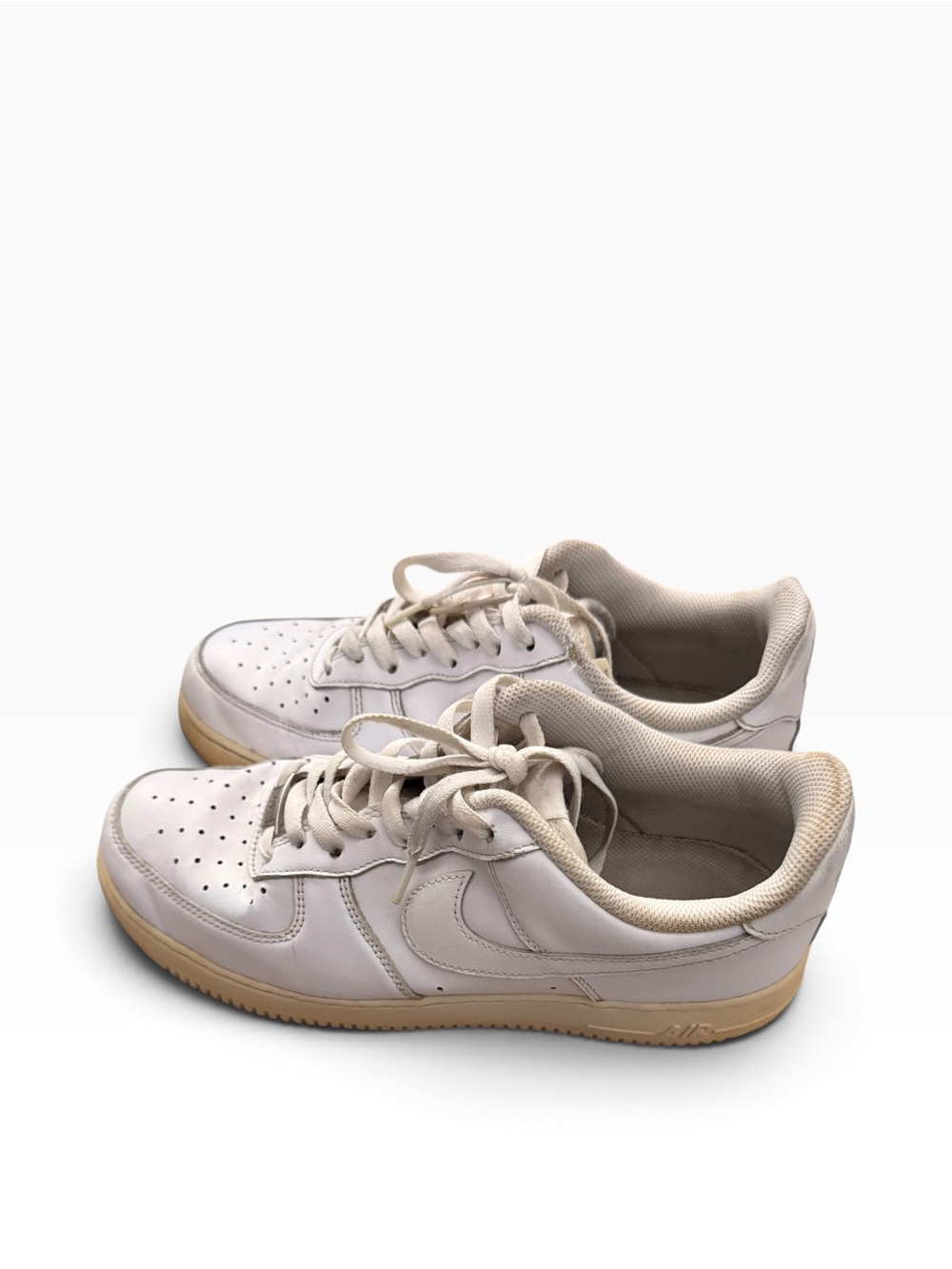 Nike White Low-Top Sneakers with Gum Outsole